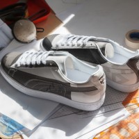 プーマとspoken words projectのコラボスニーカー「PUMA BASKET FOR SWP」（2万5,000円）が数量限定発売