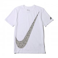 AS M NIKE BIG SWOOSH GPX TEE（4,000円）