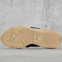 NIKELAB ACG.07.KMTR Men’s Shoe（ネイビー/2万2,000円）