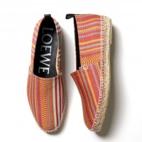 「ESPADRILLE」（マルチカラー／7万4,520円）