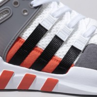 EQT SUPPORT ADV BY9584（1万6,000円）