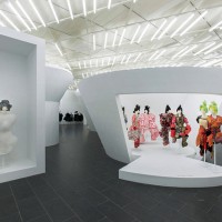 「川久保玲 / コム デ ギャルソン展（Rei Kawakubo / Comme des Garcons）」