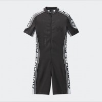 AW CYCLE ONESIE CV7459（3万2,000円）