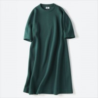 W Uウールブレンドスウェットワンピース（7/4,990円）