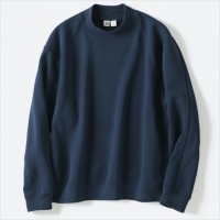 W U スウェットプルオーバー（L/2,990円）