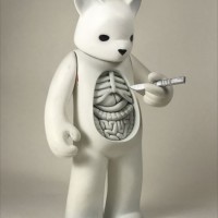 “Luke Chueh Bear Self Medicated Master Sculpt” 2013, 17.15 x 5.08 x 10.16cm, vinyl toy•epoxy clay•acrylic paint