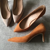 THE POINTED PUMPS（2色/各3万9,000円）