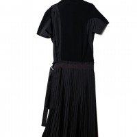 Dress ブラック（6万5,000円）