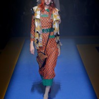 グッチ（GUCCI）がミラノで2018年春夏コレクションを発表した。