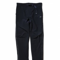 SPORTY SIDE TAPE PANT（2万2,000円）