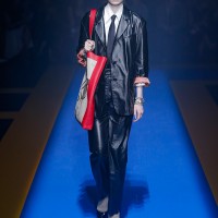 グッチ（GUCCI）がミラノで2018年春夏コレクションを発表した。