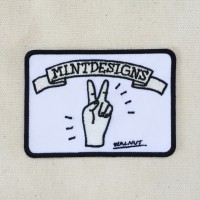 「ワッペン（アイロン接着）小『MINTDESIGNS』」（900円）