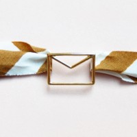 「CARTA PURE FABRIC BRACELET」（1万5,000円）