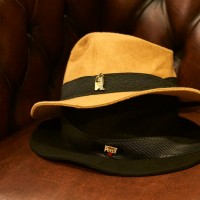 「HARRIS ELLIOTT×CA4LA HAT」（9,200円）