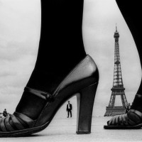 フランク・ホーヴァット「For “STERN”, shoes and Eiffel Tower, 1974, Paris, France」