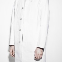 Maison Margiela crafted by Mackintosh「Blouse Blanche」（33万7,000円）