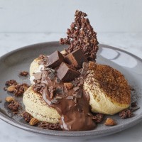 「奇跡のパンケーキ 生チョコレート」（1,400円）