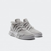 「EQT BASK ADV CQ2995」（1万4,000円）