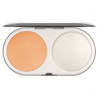 「ライトフル C+ SPF30 ファンデーション」NC45（全9色、レフィル・スポンジ付/4,600円）