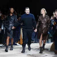 ナオミ・キャンベル（Naomi Campbell）、キム・ジョーンズ（Kim Jones）、ケイト・モス（Kate Moss）