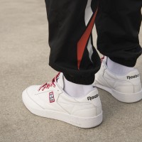 ハブ ア グッド タイム（have a good time）×リーボック クラシック（Reebok CLASSIC）、初のスペシャルコラボレーションを発売