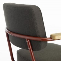 Vitra Home Office Story ータスクチェアー 「Fauteuil Direction Privotant」 （25万4,000円～）