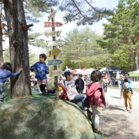 親子で楽しめる野外フェスティバル「mammoth HELLO CAMP」開催