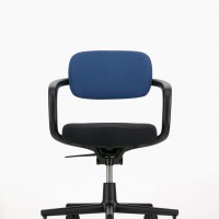 Vitra Home Office Story ータスクチェアー 「Allstar」（8万6,000円～）