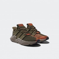 「PROPHERE」 CQ2127（1万5,000円）※ユニセックスモデル