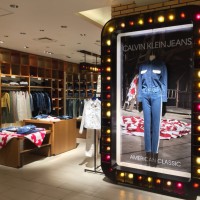 カルバン・クライン ジーンズ（CALVIN KLEIN JEANS）、ポップアップショップ開催中