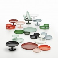 Vitra Home Office Story －ヴィトラ アクセサリーコレクション－「Tray」（6,000円）