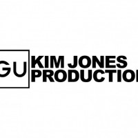 「キム ジョーンズ ジーユー プロダクション（KIM JONES GU PRODUCTION）」