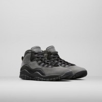 「AIR JORDAN X DARK SHADOW」