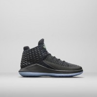 「AIR JORDAN XXXII STEALTH」