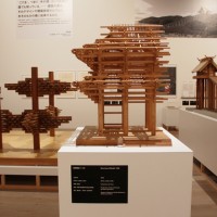 「建築の日本展：その遺伝子のもたらすもの」
