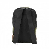 「BACK PACK」ブラック（W27×H42×D12cm 4万4,000円）