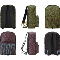 「BACK PACK」（W27×H42×D12cm オリーブグリーン・ブルー 4万7,000円）