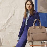 サルヴァトーレ フェラガモ（Salvatore Ferragamo）、ポール・アンドリューによる初のハンドバッグ「STUDIO BAG」登場