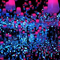 Forest of Resonating Lamps - One Stroke teamLab, 2016, Interactive Digital Installation, Murano Glass, LED, Endless