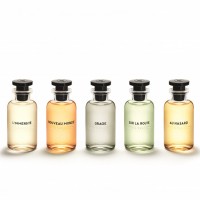 オー ドゥ パルファン 全5種（100ml/3万円、200ml/4万3,000円）