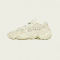 アディダスとカニエ・ウエストのコラボレーション「YEEZY 500」にニューカラーが登場