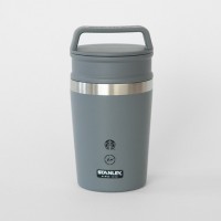 「ステンレスボトル フラグメント×STANLEY グレー 236ml」（4,000円）