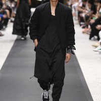 Y-3 2019年春夏コレクション