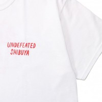 「ジェフ・マクフェトリッジデザイン 渋谷限定Tシャツ」ホワイト（6,000円）