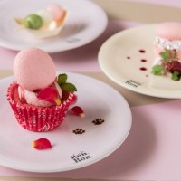 回転スイーツカフェ「MAISON ABLE Cafe Ron Ron（メゾンエイブル カフェ ロンロン）」が、原宿にオープン