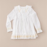 overlace「Chiffon blouse」（5万1,840円）