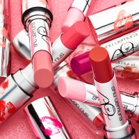 シュウ ウエムラから渡辺直美初プロデュースのリップコレクション「naomi x shu uemura rouge unlimited collection」登場