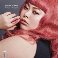 シュウ ウエムラから渡辺直美初プロデュースのリップコレクション「naomi x shu uemura rouge unlimited collection」登場