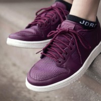 WMNS AIR JORDAN 1 RETRO LOW NS（税込1万5,660円）