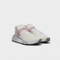 「PW HU NMD NERD」EE8102（2万8,000円）